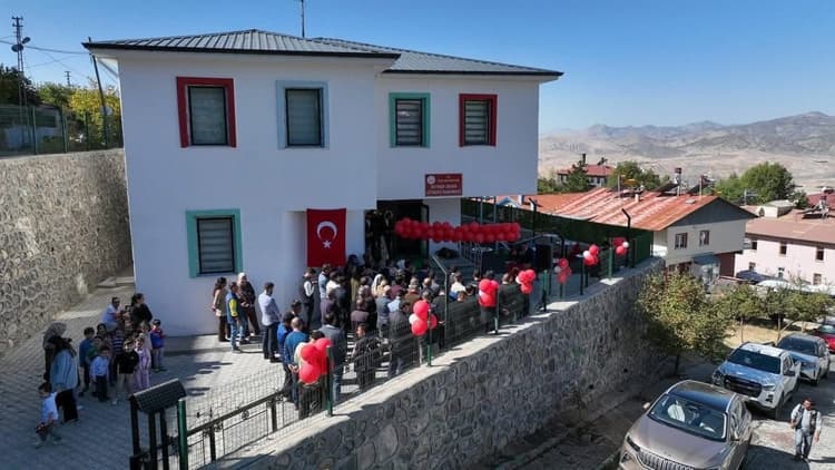 Zeynep Aydın Gündüz Bakımevi Minik Misafirlerini Ağırlamaya Başladı